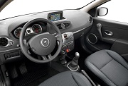 La Clio alizé de Renault a de nombreuses options pour l'aide à la conduite ou le plaisir