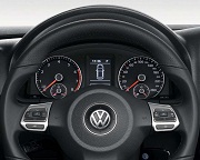 Les commandes au volant du Scirocco de Volkswagen
